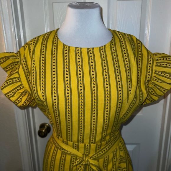 NWT yellow/gold & black dress - Picture 10 of 14